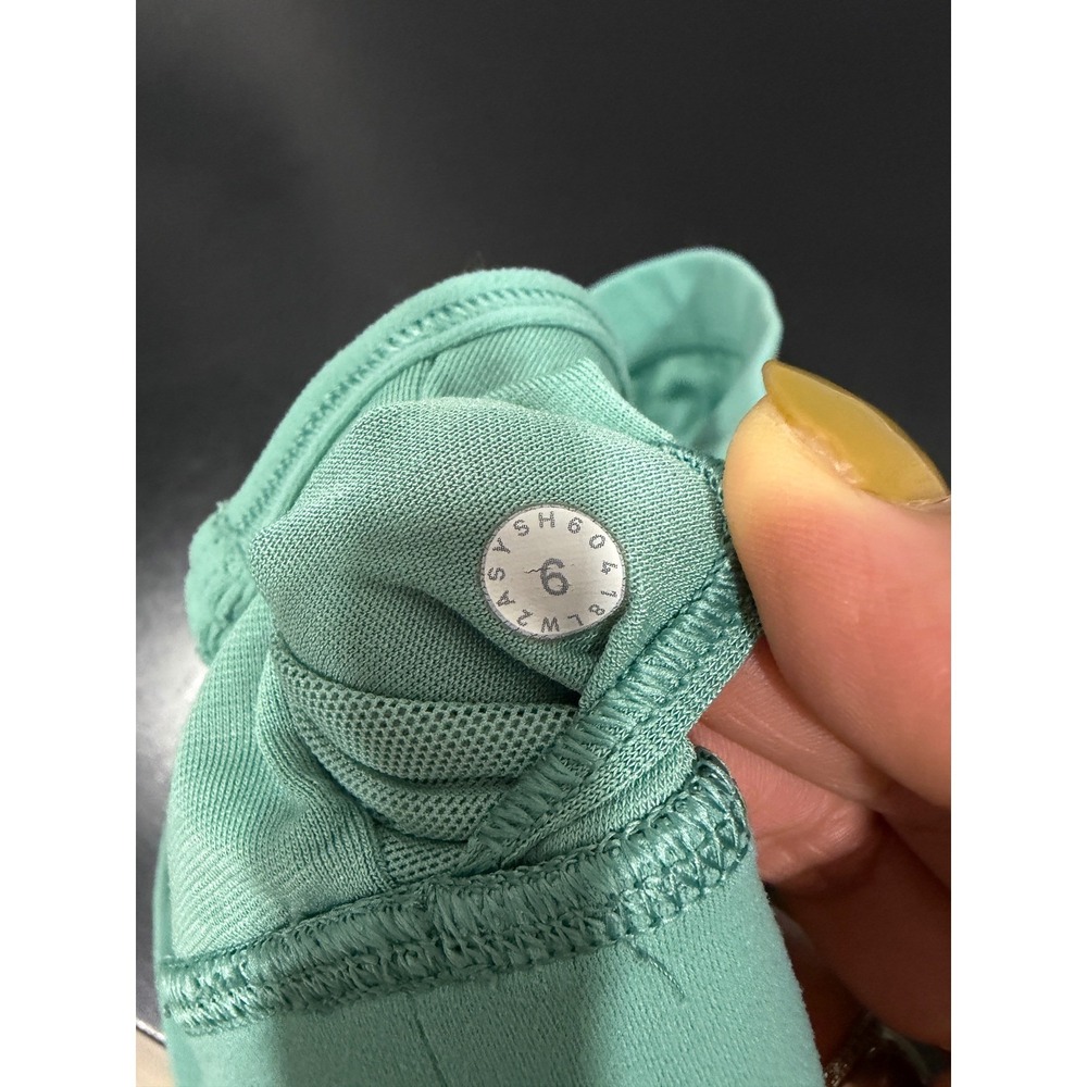 Lululemon Flow Y Nulu Bra Wild Mint Light Support A-C Cups W2DH5S Size 6 - Picture 9 of 10